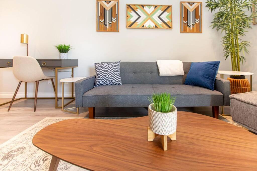 Beautiful & Cozy 1 Bedroom 1 Bath In The Westshore Victoria Ngoại thất bức ảnh